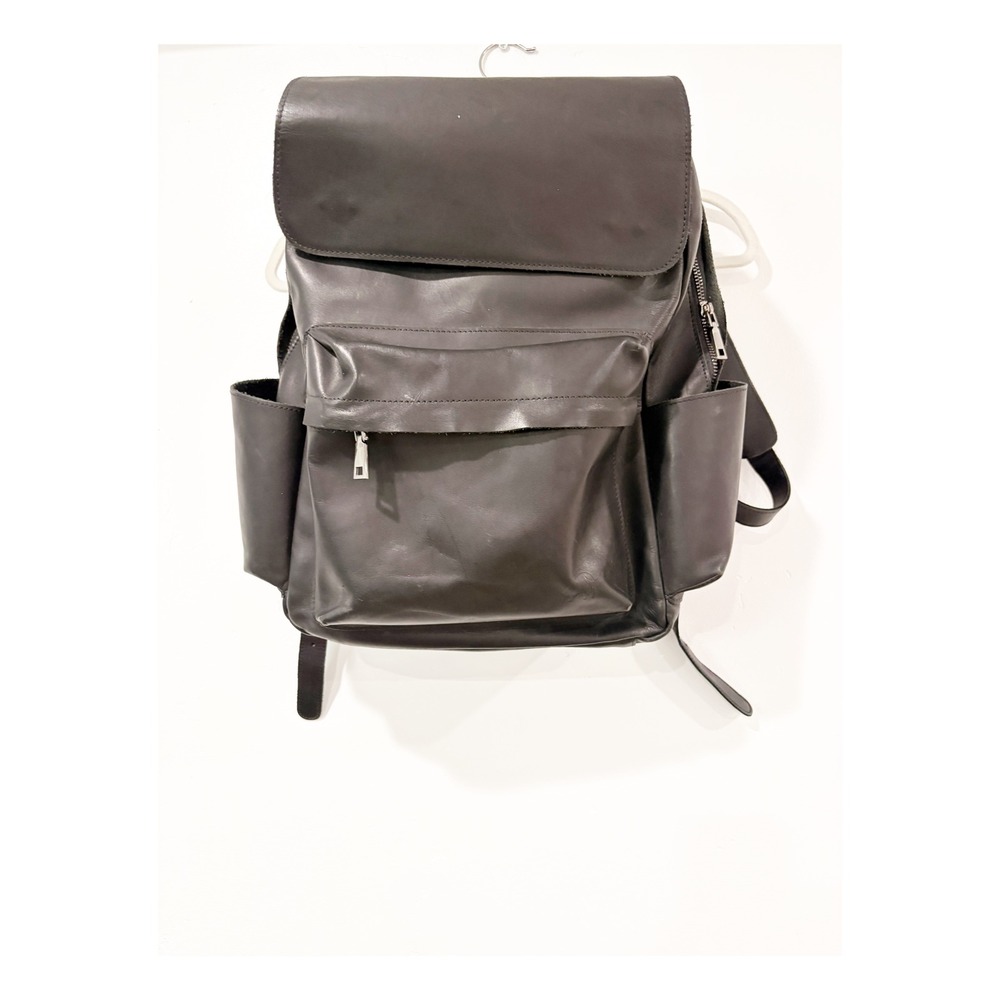 Bullstrap Terra‎ Backpack Obsidian Black Leather Laptop Bag Minimalist Travel